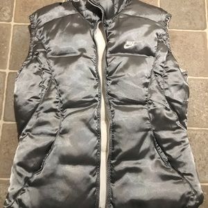 nike vest
